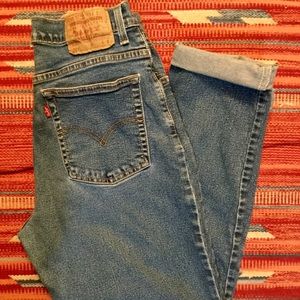 ⚡️🦄Vintage Stretchy High Waisted 550 Levi’s🦄⚡️